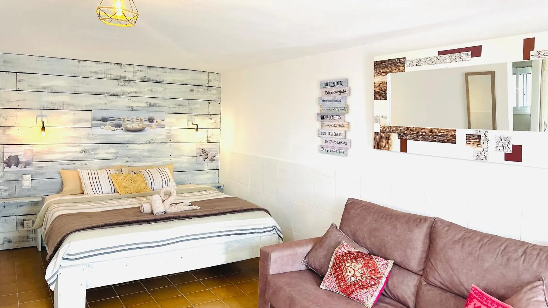 Casita Risa Bed & Breakfast Vinuela
