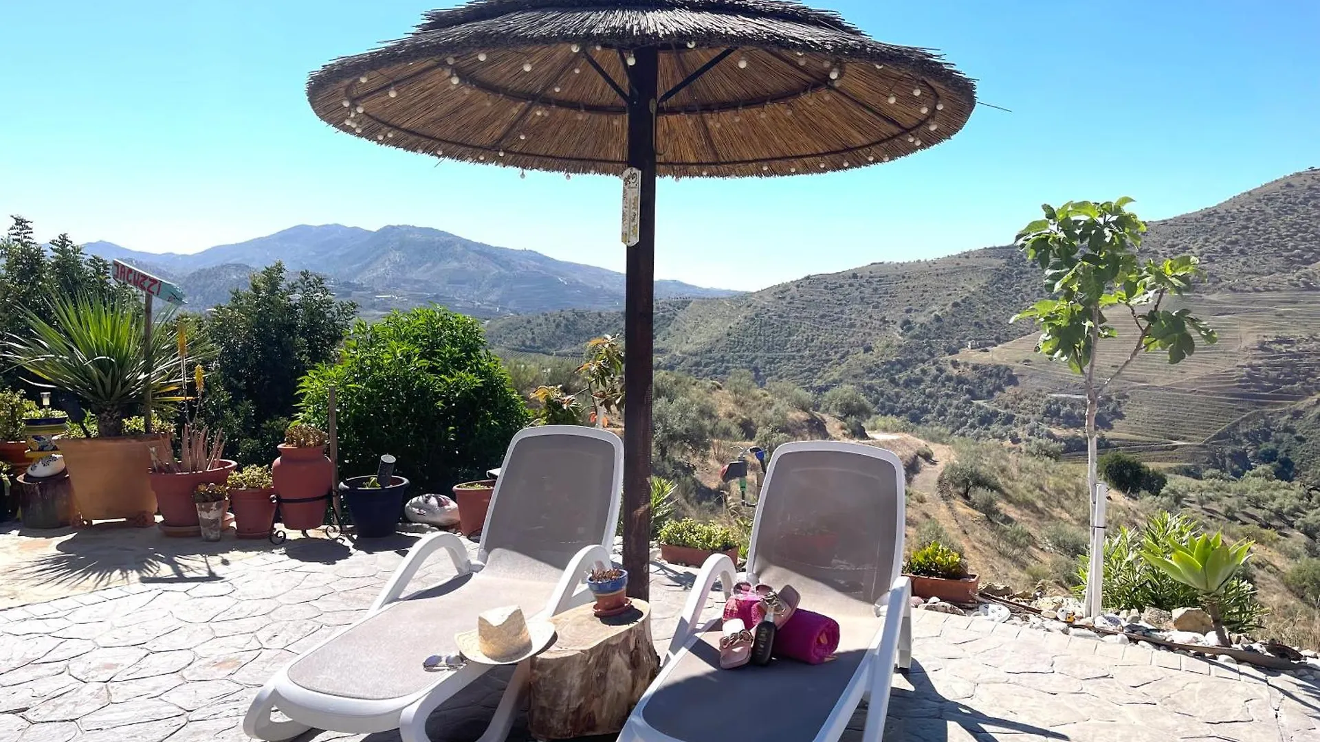 Casita Risa Bed & Breakfast Vinuela